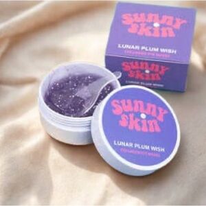 Sunny Skin Lunar Plum Wish Collagen Eye Masks